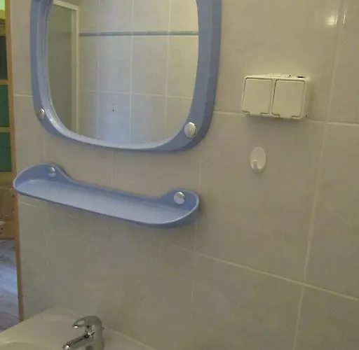 Mylak Bianca בית הארחה 3*